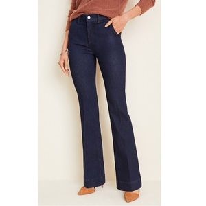 Ann Taylor Flare Trouser Jeans Size 8